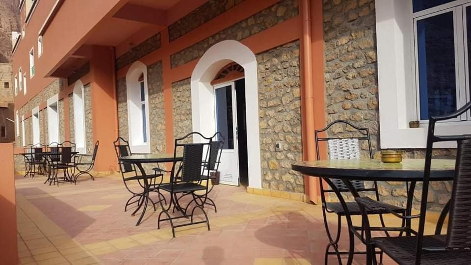 Auberge Restaurant Fatihi Freres Tinghir Eksteriør billede